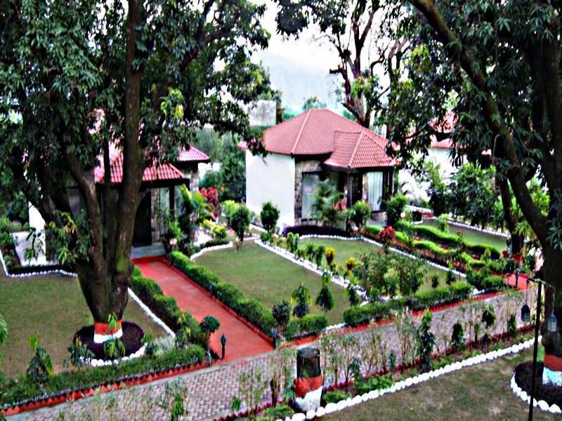 ホテルCorbett Leela Vilas Corbett National Park エクステリア 写真